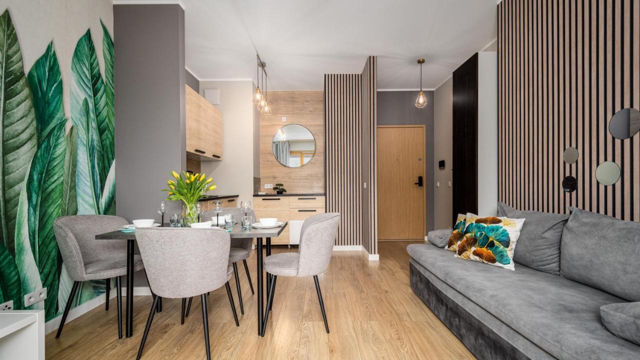 Apartamenty Sun & Snow 19 Dzielnica With Free Parking Varsovia Exterior foto