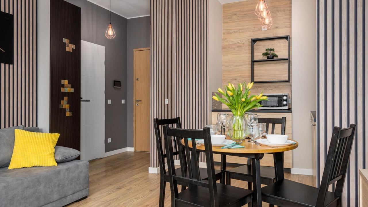 Apartamenty Sun & Snow 19 Dzielnica With Free Parking Varsovia Exterior foto