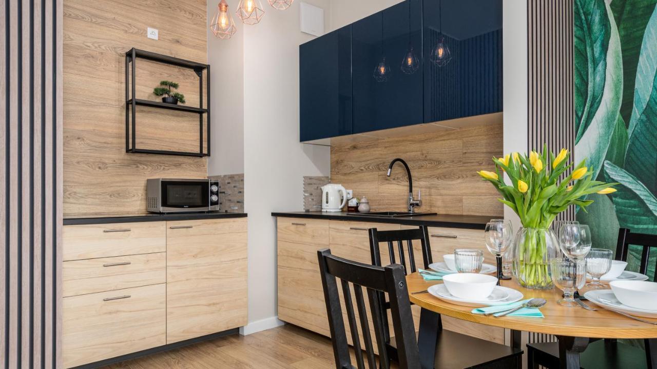 Apartamenty Sun & Snow 19 Dzielnica With Free Parking Varsovia Exterior foto