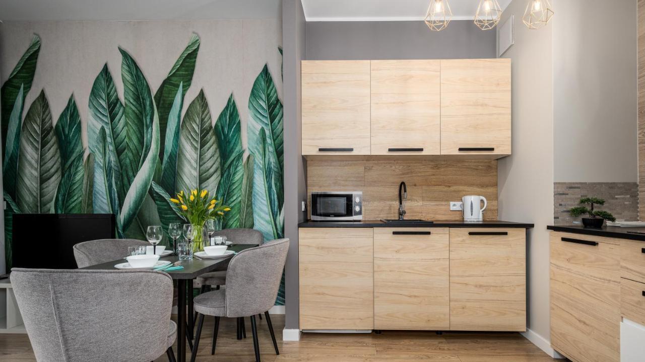 Apartamenty Sun & Snow 19 Dzielnica With Free Parking Varsovia Exterior foto