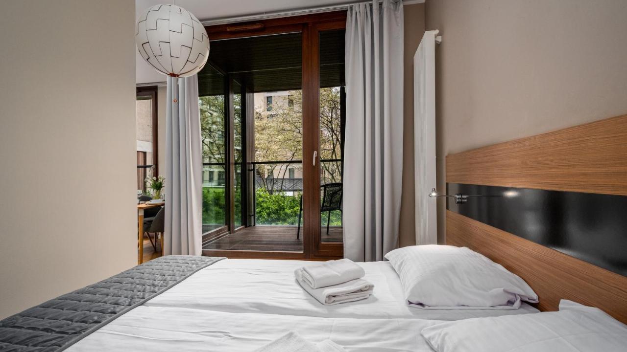 Apartamenty Sun & Snow 19 Dzielnica With Free Parking Varsovia Exterior foto