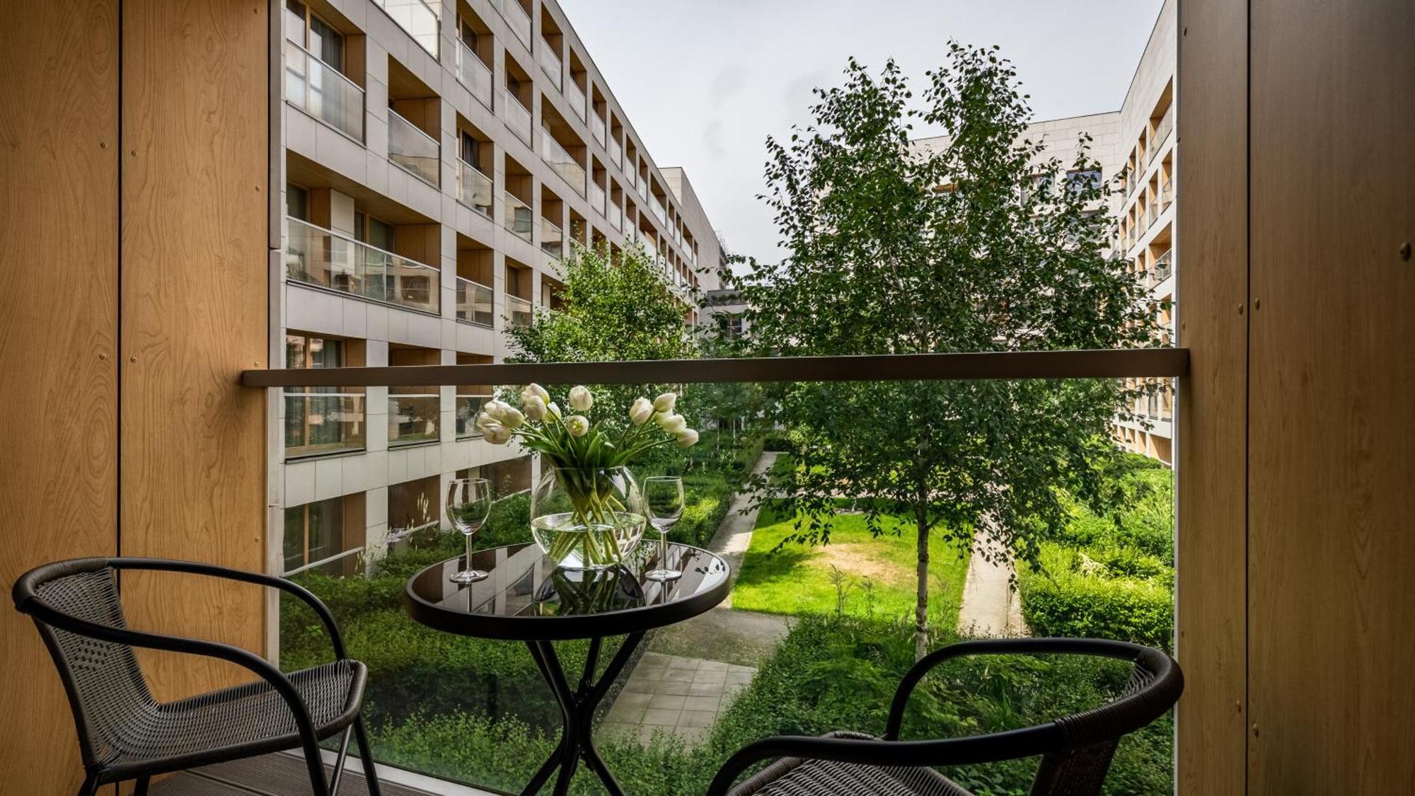 Apartamenty Sun & Snow 19 Dzielnica With Free Parking Varsovia Exterior foto